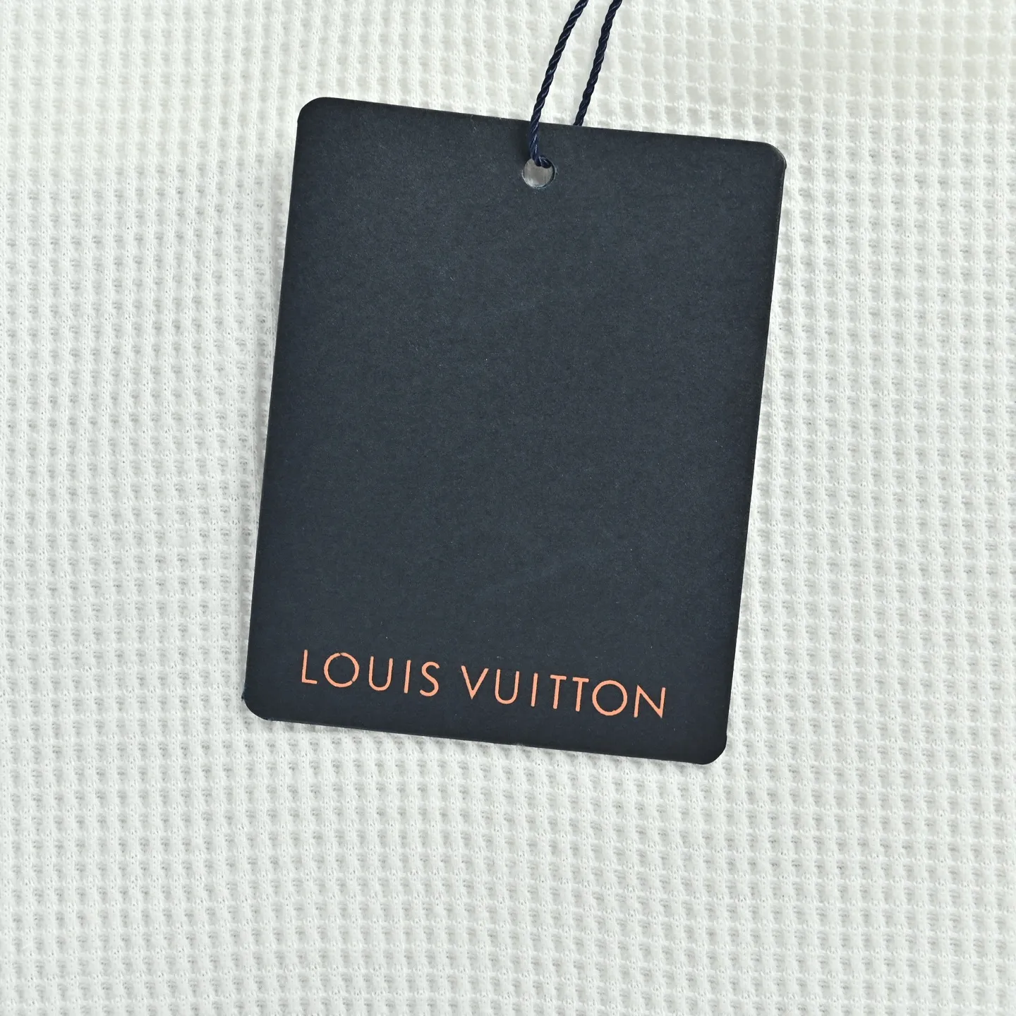 Louis Vuitton/ T